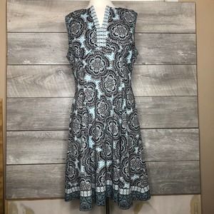 Liz Claiborne V-neck Sleeveless Dress